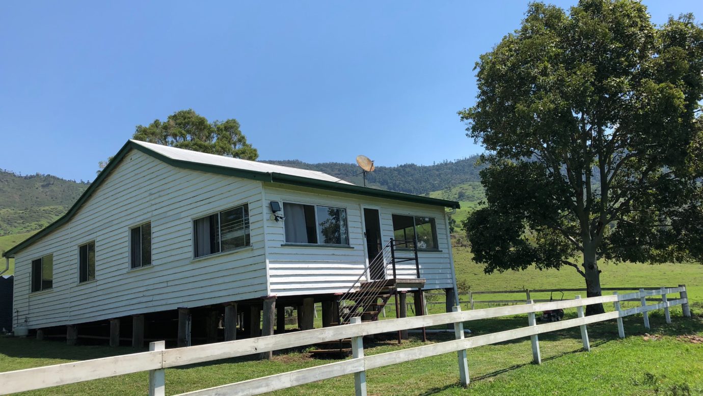 Running Creek Cottage Farmstay sleeps up to 6 in 2 bedrooms and a sleepout.