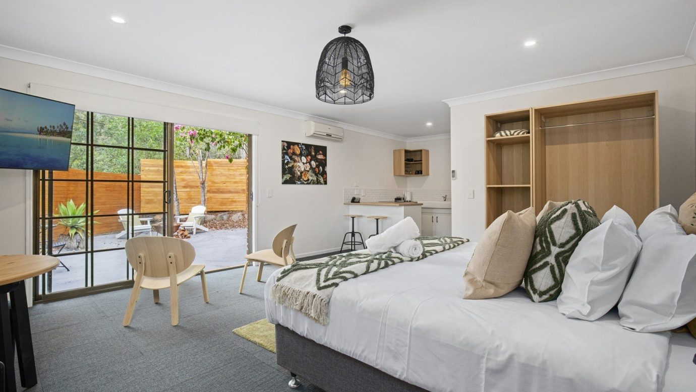 Courtyard Spa Room