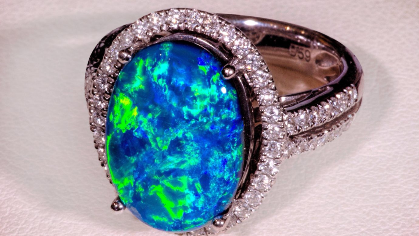 Gem Quality Ladies Opal Ring Australian Outback Opals Tamborine Mountain QLD