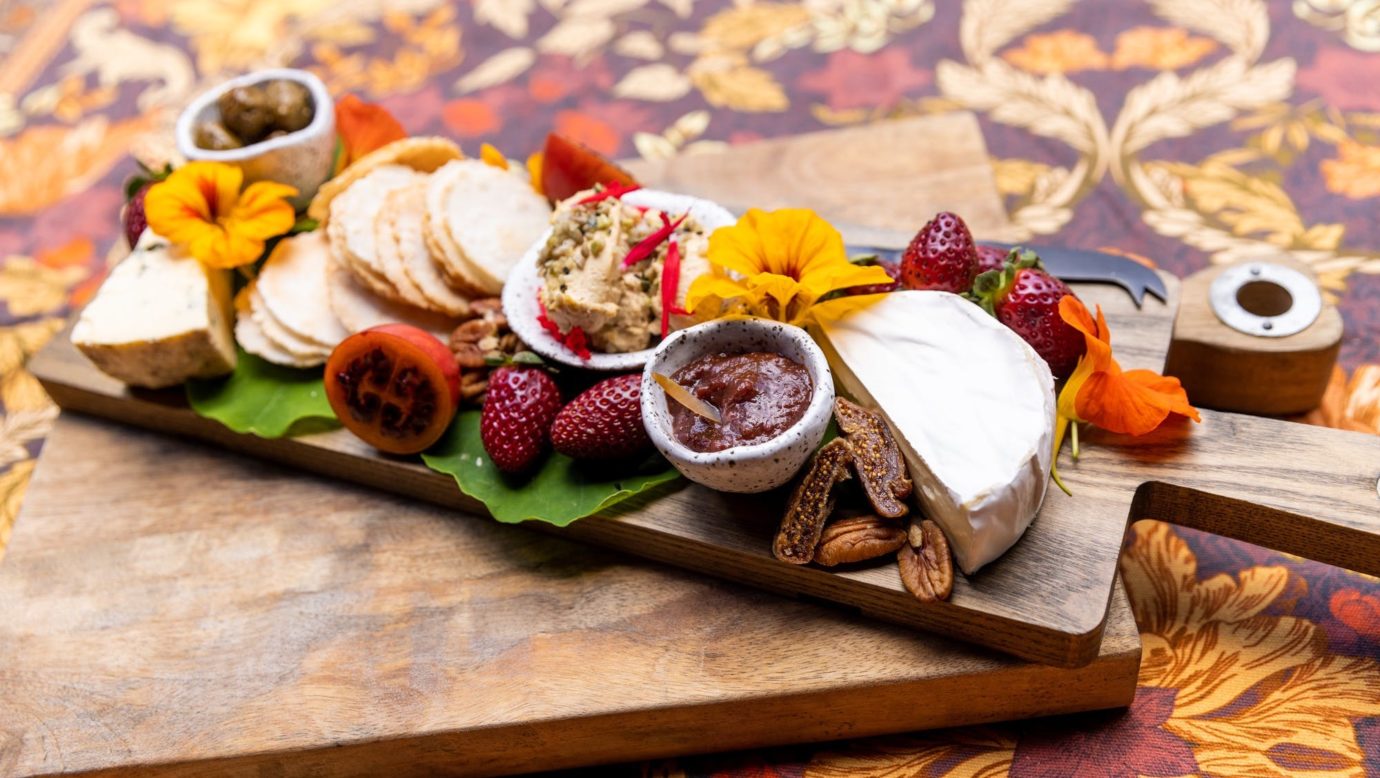 Nightfall welcome platter with organic food and edible flowers from the onsite garden.