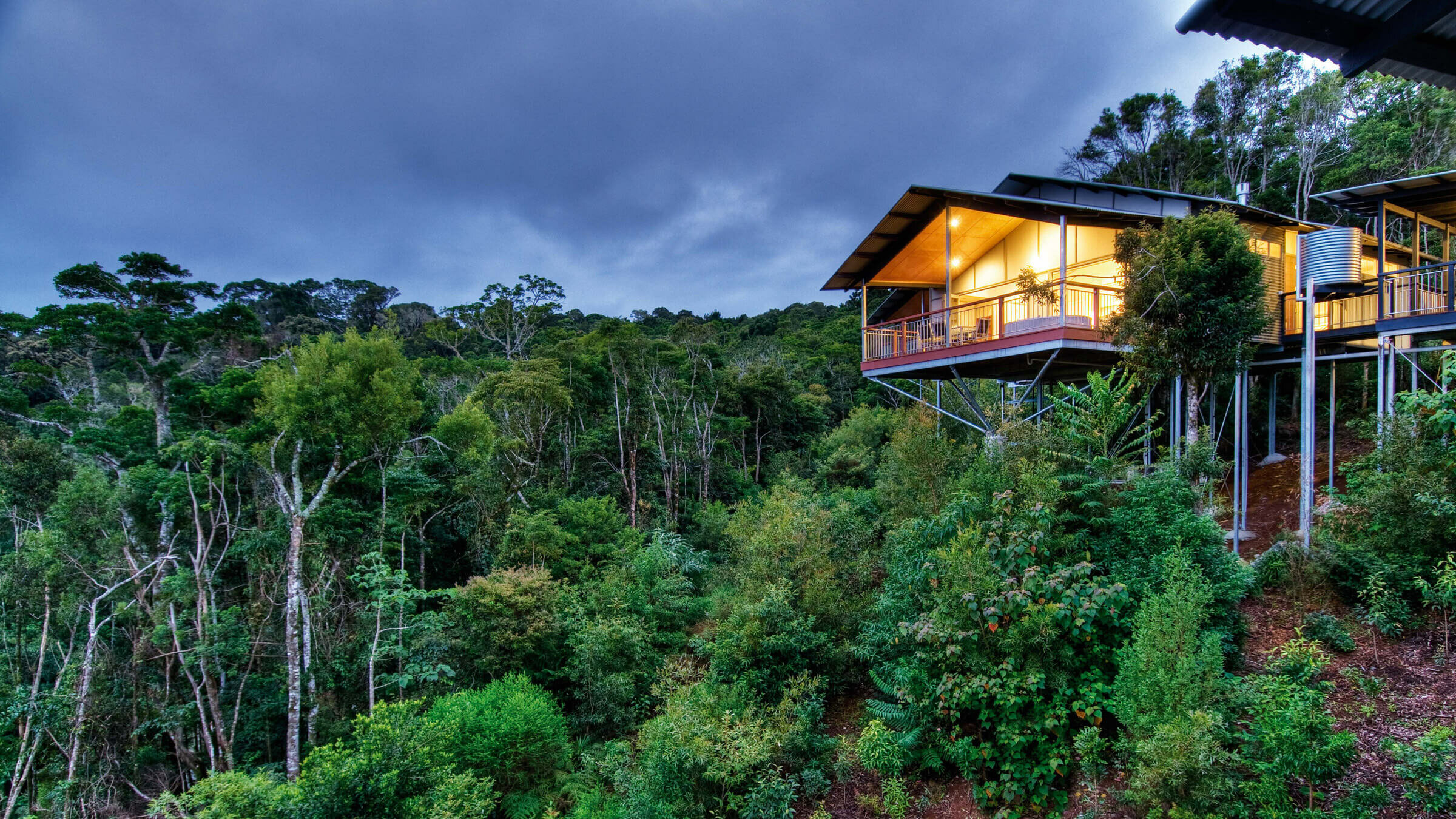 Canungra&B Header Accom