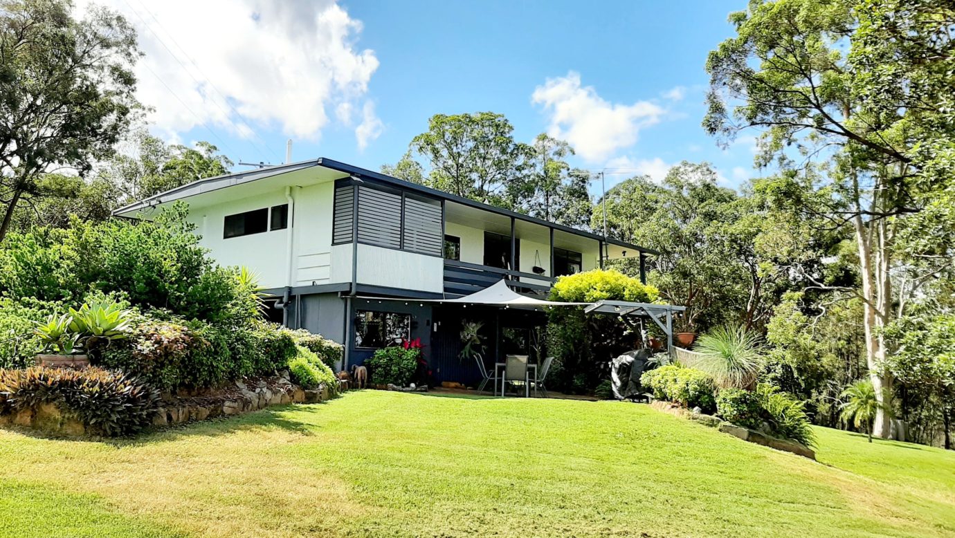 Outdoor view of Moogie House