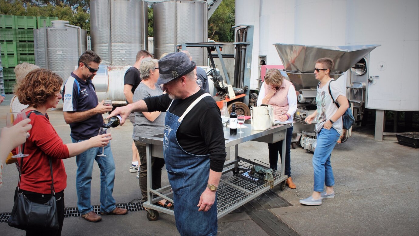 Winery tour tamborine