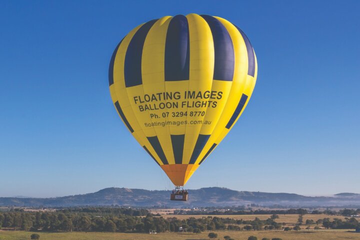 Scenic sunrise 1 hour balloon flights 30 mins west of Brisbane CBD