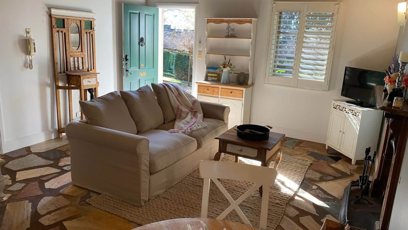 Entrance and living area at The English Cottage