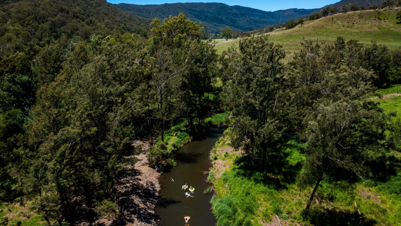 The Scenic Rim beckons with places to stay with river access