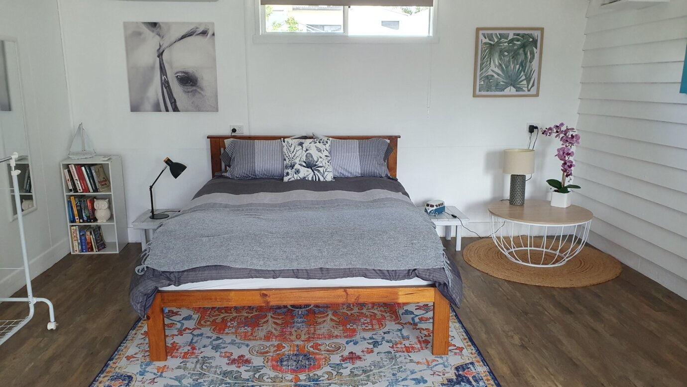 Sleeping configuration in the Garden Cottage - Queen Bed plus single trundle bed