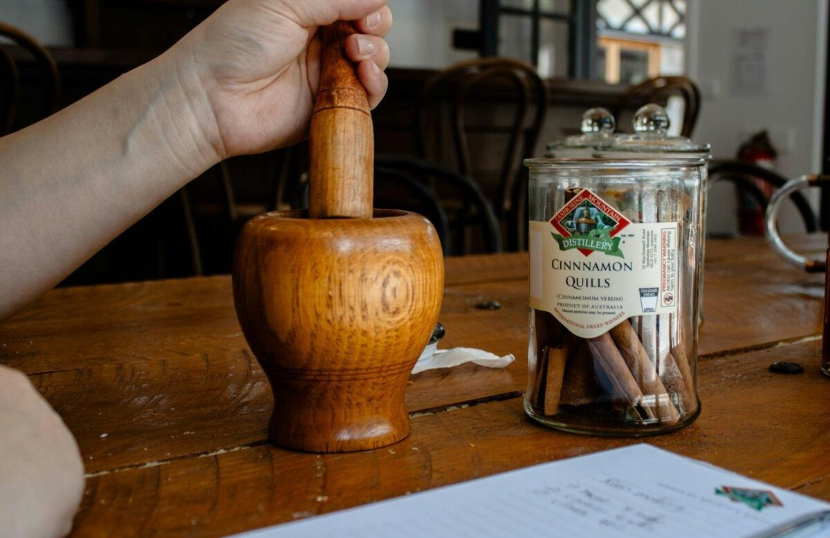 Craft Your Own Rum: Blending and Barrel Experience