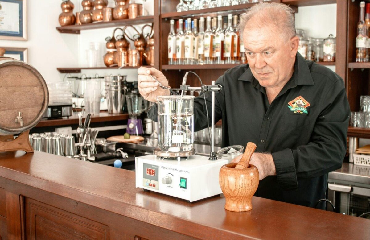 Craft Your Own Rum: Blending and Barrel Experience