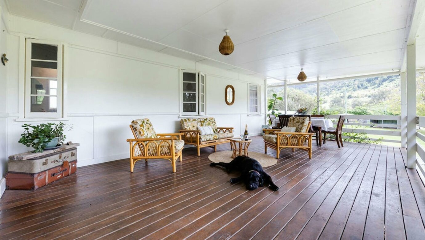 Cottage on Lamington
