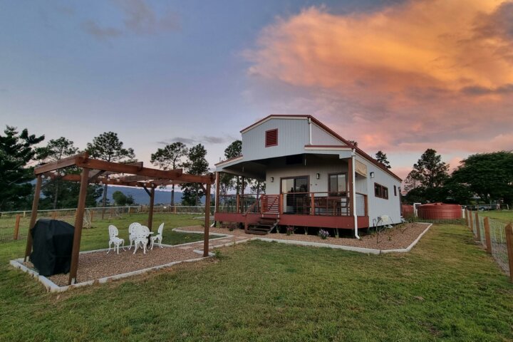 Family fun farmstay, Clandulla Cottages, Scenic Rim Queensland