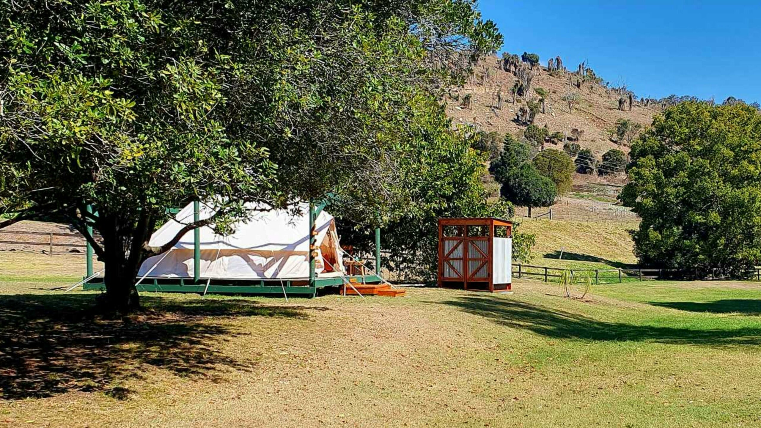 Illinbah Glamping off grid .
