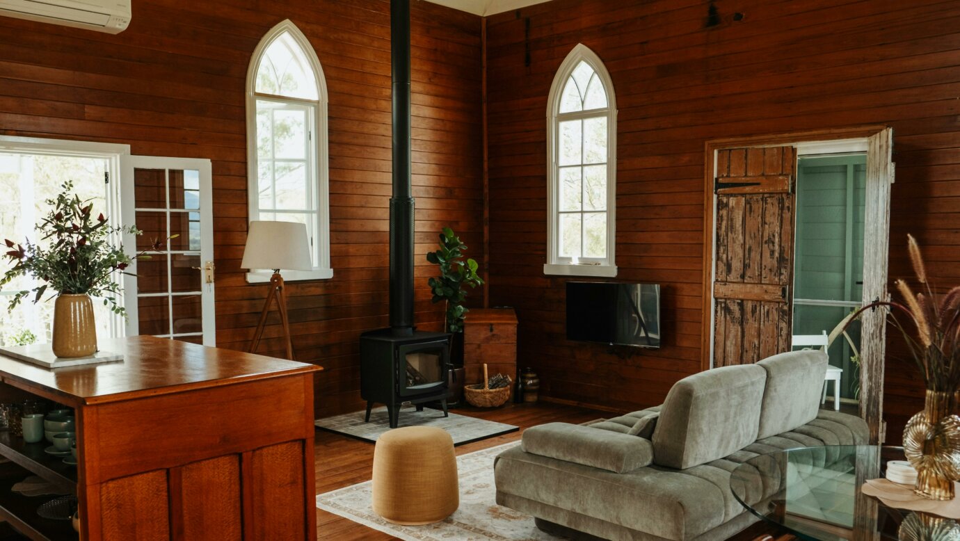 Lounge and fire place