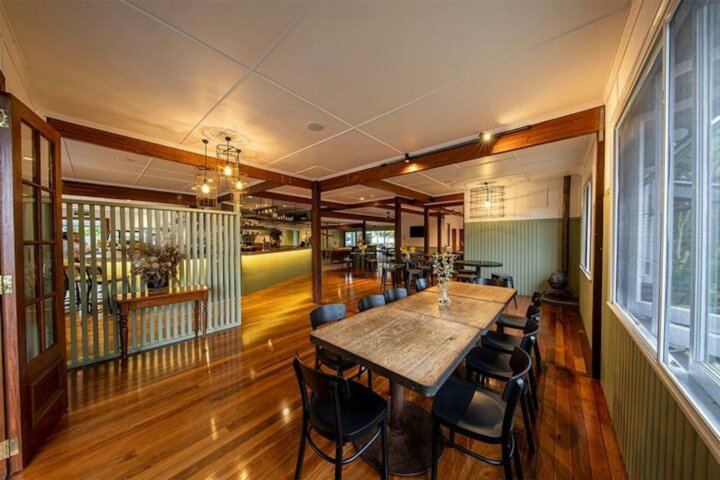 Dining Room, scenic rim, brisbane day trip